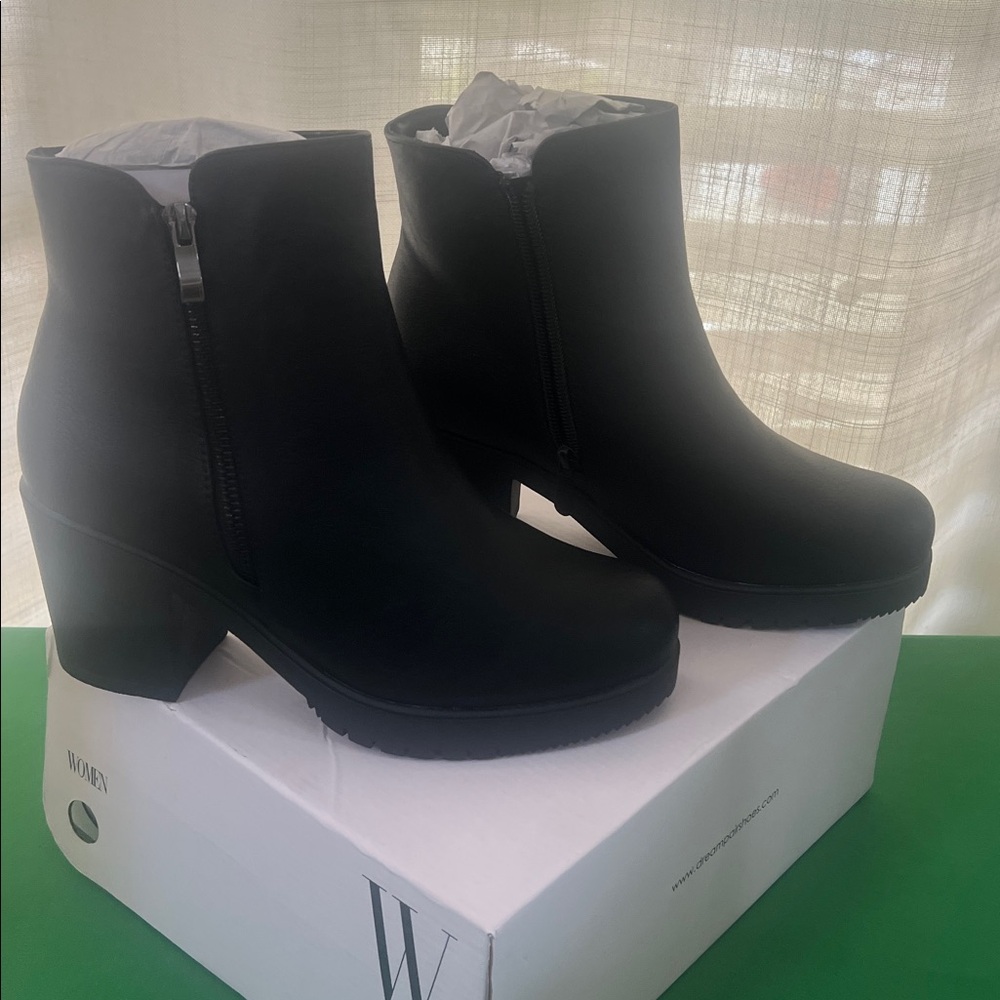 Dream Pairs Women's Classic Black Ankle Booties